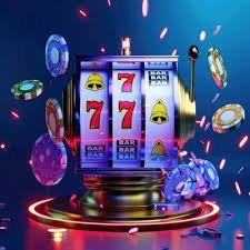 mm83 ဂိမ်းဆုကြေး MMK ကျပ်ငွေဖြင့် Wave Money KBZPay ငွေထုတ်ယူနေသည့် မြင်ကွင်း
